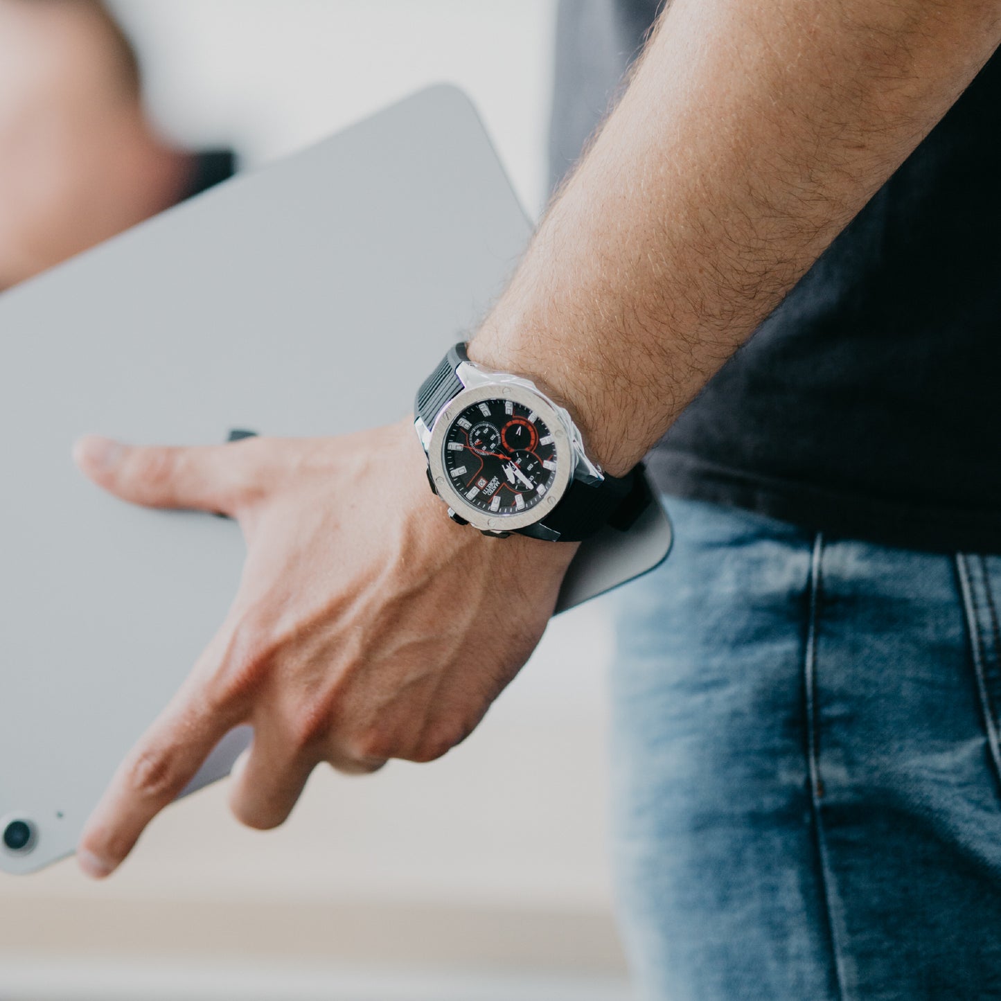 Mateo Moretti Sillaro Argento men’s chronograph watch with silver case and black strap – casual lifestyle wrist photo