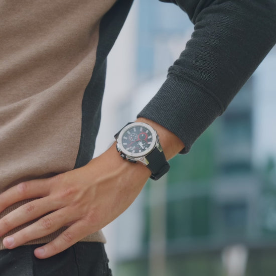 Mateo Moretti Sillaro Argento luxury chronograph men’s watch video showcase featuring silver case, black strap, red-accent dial, close-up product shots, wrist lifestyle scenes, and cinematic presentation
